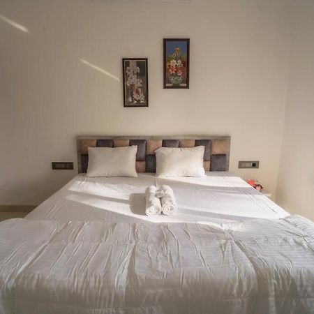 Almond Villa Find Your Paradise Alībāg Dış mekan fotoğraf