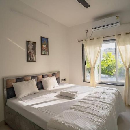 Almond Villa Find Your Paradise Alībāg Dış mekan fotoğraf