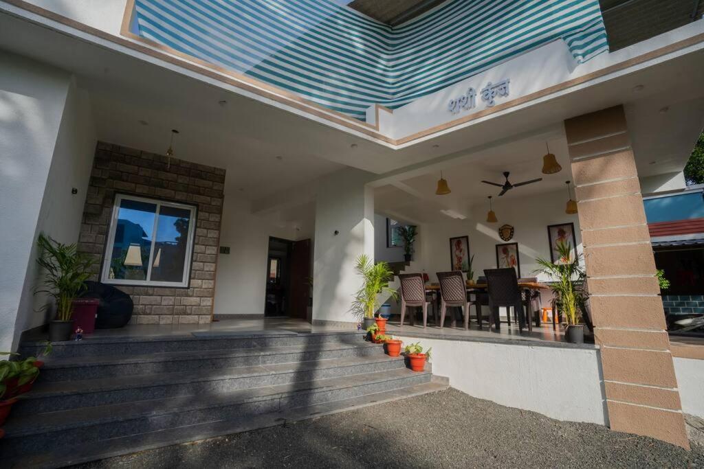 Almond Villa Find Your Paradise Alībāg Dış mekan fotoğraf